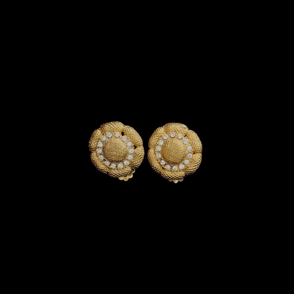 Vintage Gold Flower with Diamond details Clip-on Earrings  *Costume Jewelry*